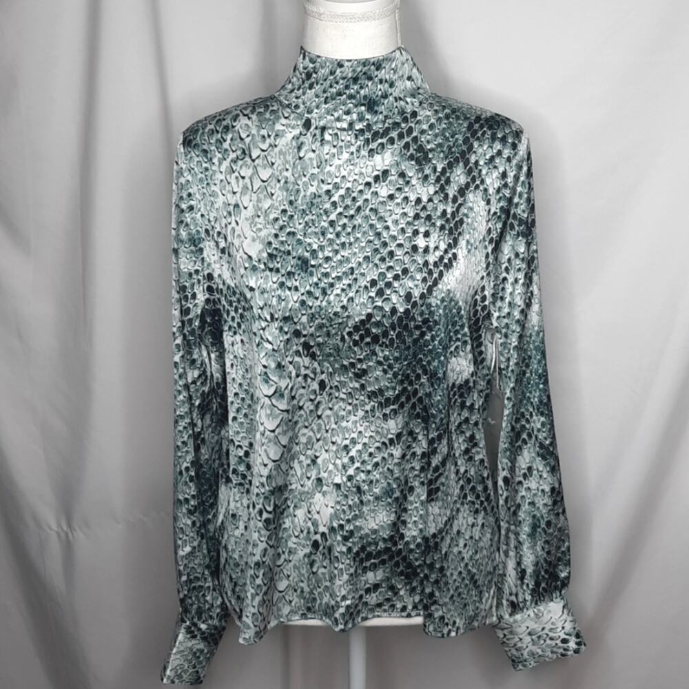 Worthington Women's Snake Pattern Reverse Bow Tie Blouse Green Small